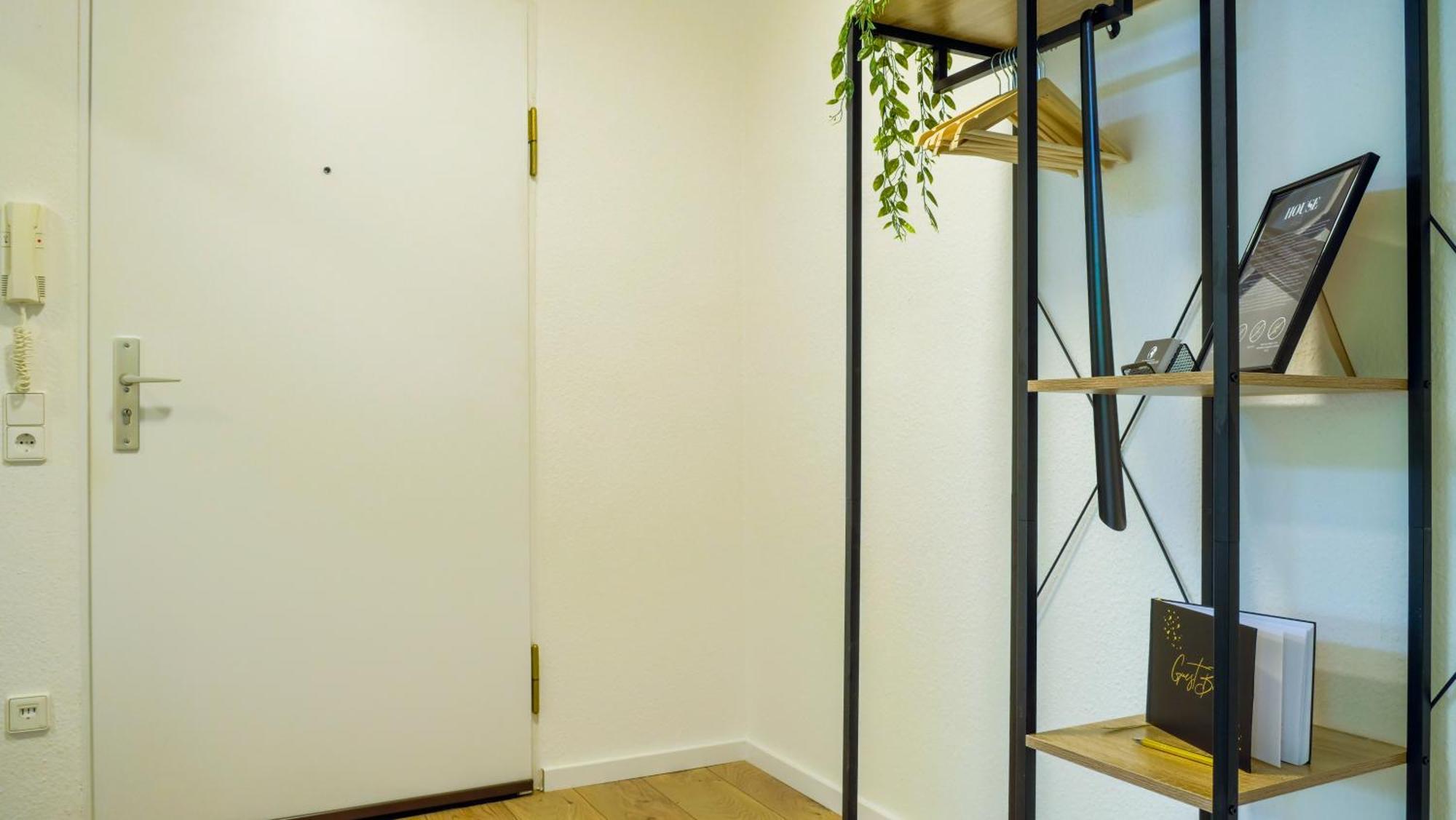 Gross, Modern, Zentrumsnah Mit Parkplatz Und Garten อูล์ม ภายนอก รูปภาพ