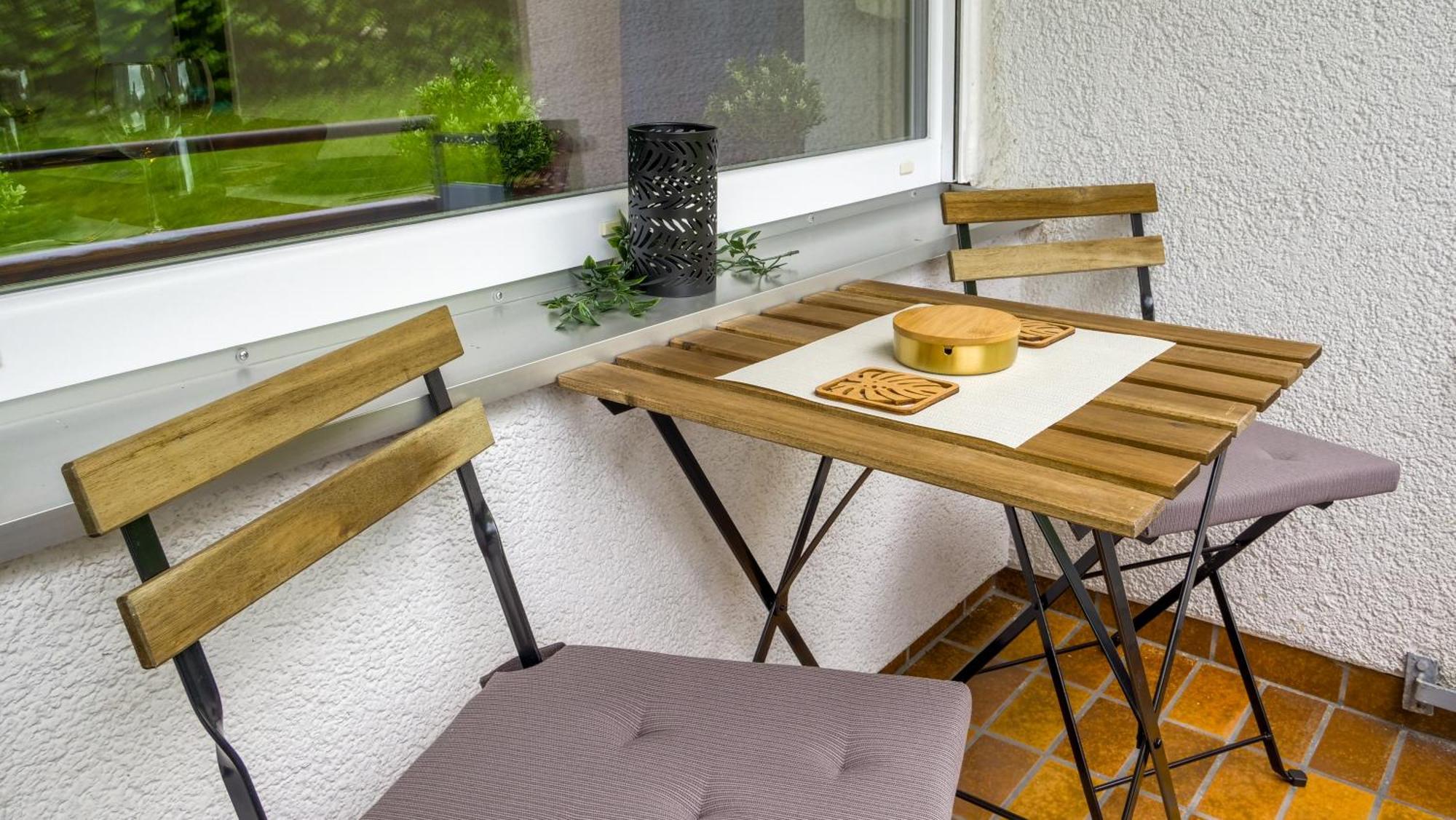 Gross, Modern, Zentrumsnah Mit Parkplatz Und Garten อูล์ม ภายนอก รูปภาพ